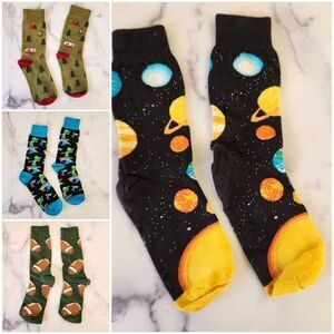 Cool sock bundle of 4 football Roswell alien galaxy planets outer space hiking c